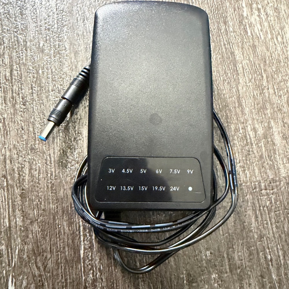 Insignia AC Adapter Universal NS-AC3000 Black Multi Voltage 3V-24V 3000mA Max